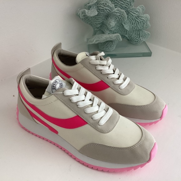 ~HOST PICK~NEW STEVE MADDEN NEUTRAL AND PINK SNEAKERS SHOES Sz 8 - Picture 3 of 8